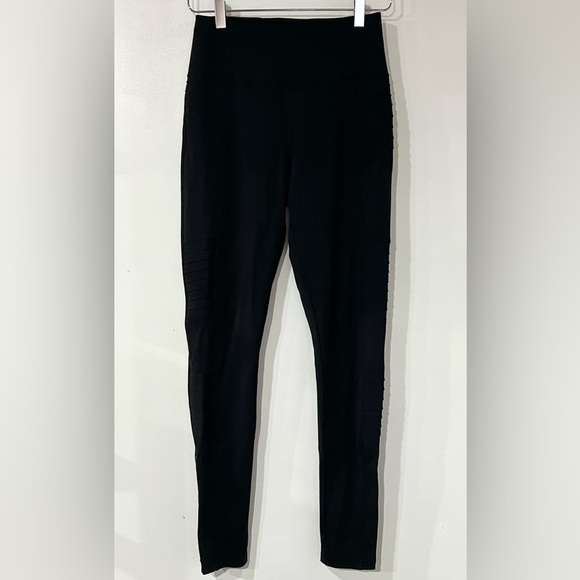 Athleta Delancey‎ Moto High Rise Tight in Black S - Picture 4 of 9